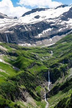 This Must be Paradise: Conscious Travel Inspirations: Thoughtful Travel Around the World by Reto Guntli and Agi Simoes - Boutique Galleria